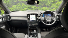 Volvo XC40 2.0 B4P Plus Dark 5dr Auto Petrol Estate